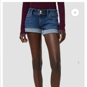 Hudson Crowley mid-rise short. Size waist 26.   Great condition.
